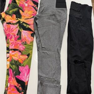Ci Sono Vibrant Floral and Classic Gray Leggings Set